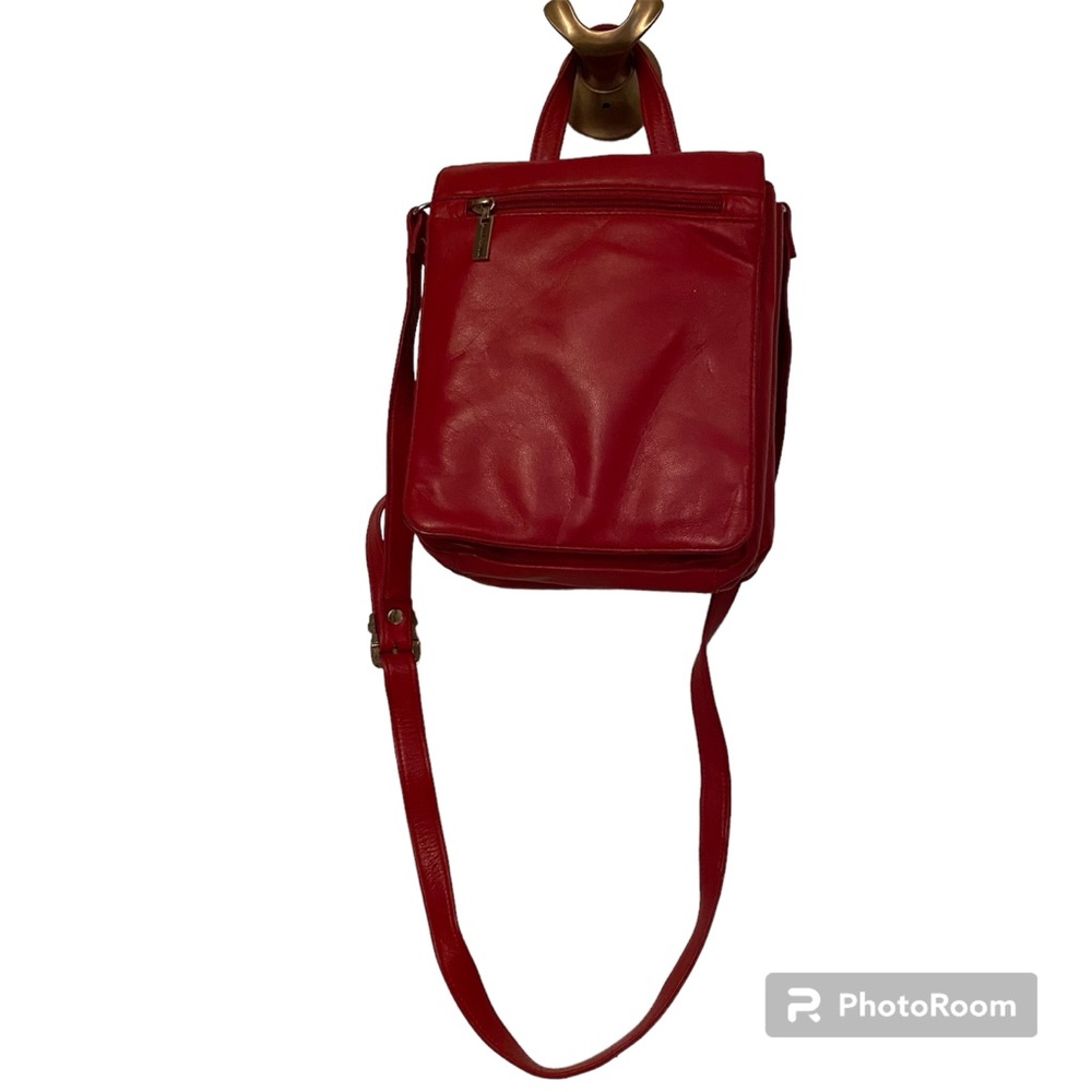 WILSONS LEATHER LINEA PELLE BAG CROSSBODY STRAP HANDLE RED LEATHER 2 SECTIONS